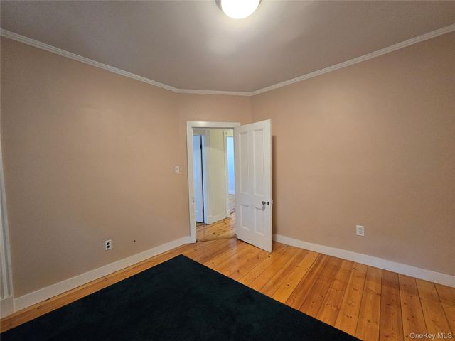 263 Candee Avenue, Sayville, NY 11782