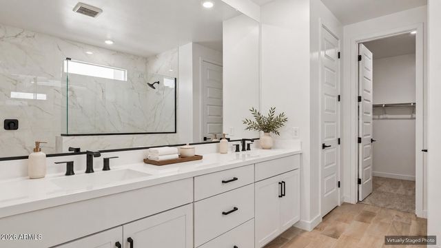 2329 N 29TH Street, Phoenix, AZ 85008