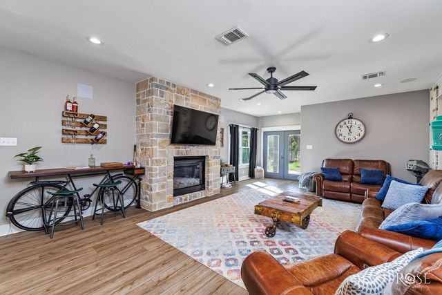 1706 Shad Road, San Angelo, TX 76904