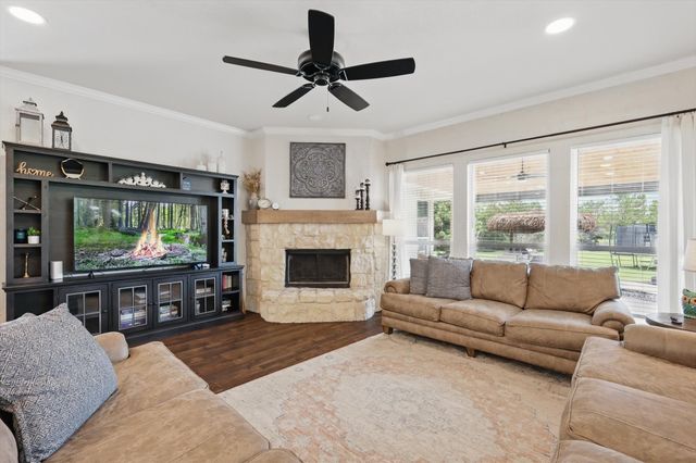 1000 Van Zandt Court, Haslet, TX 76052