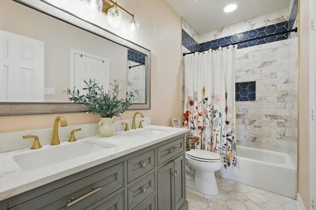 1000 Van Zandt Court, Haslet, TX 76052