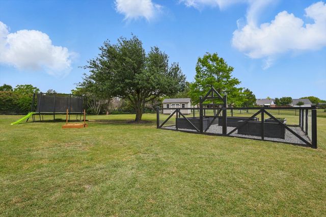 1000 Van Zandt Court, Haslet, TX 76052
