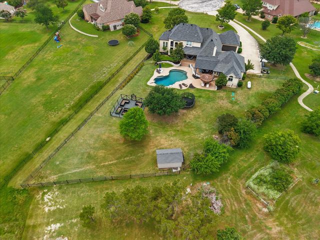 1000 Van Zandt Court, Haslet, TX 76052