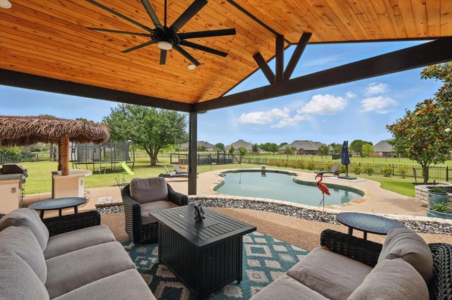 1000 Van Zandt Court, Haslet, TX 76052