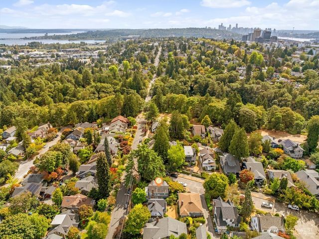 1920 NE Naomi Place, Seattle, WA 98115