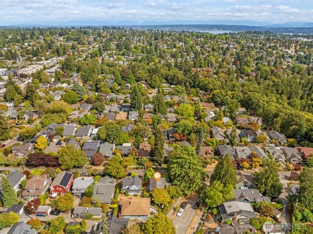1920 NE Naomi Place, Seattle, WA 98115