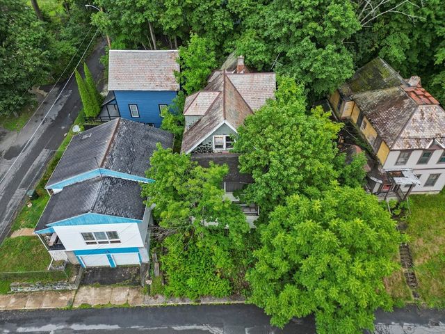 30 Dover St, North Adams, MA 01247