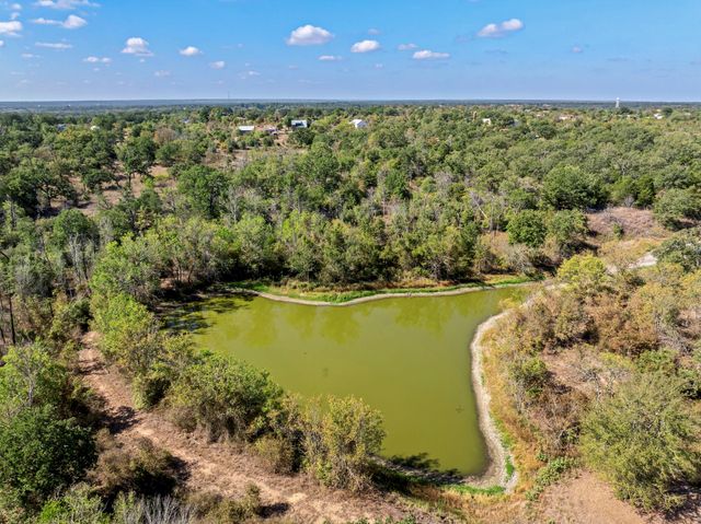 454 Leisure LN, Cedar Creek, TX 78612