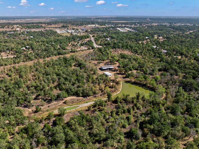 454 Leisure LN, Cedar Creek, TX 78612