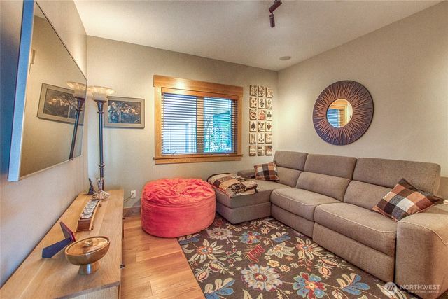 1316 San Juan Drive, Friday Harbor, WA 98250