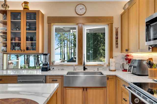 1316 San Juan Drive, Friday Harbor, WA 98250