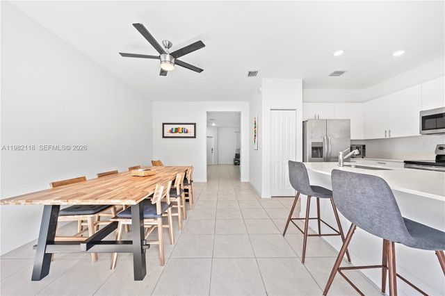 11782 SW 246th Ln, Homestead, FL 33032