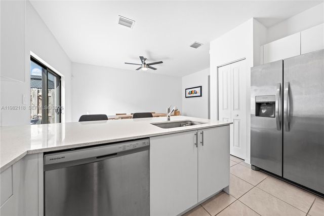 11782 SW 246th Ln, Homestead, FL 33032