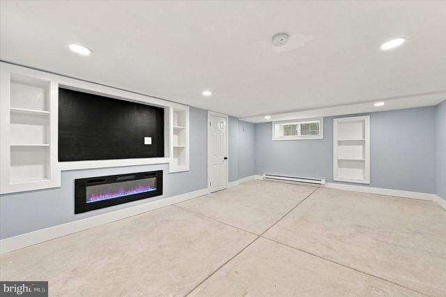 2334 N 17TH ST, Philadelphia, PA 19132