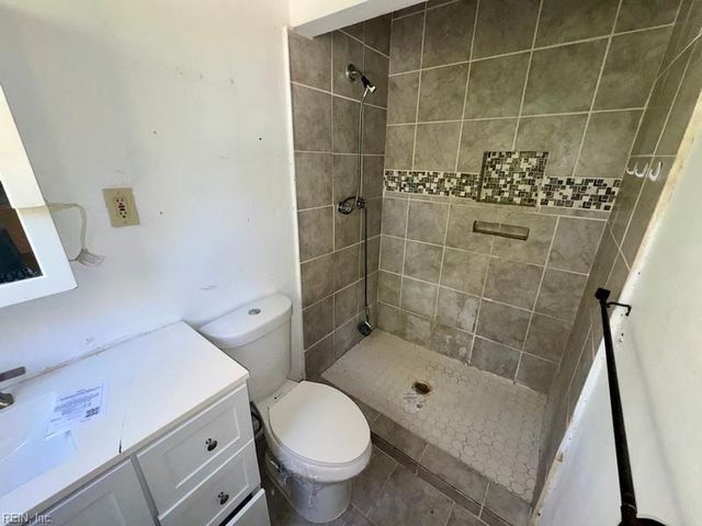 4081 Windsor Gate PL, Virginia Beach, VA 23452