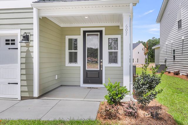 607 Crosswick Street, Summerville, SC 29483