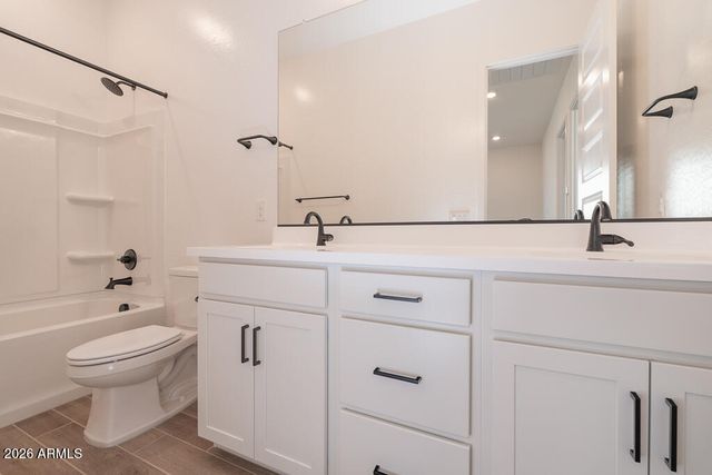 2571 E ALFONSO Drive, San Tan Valley, AZ 85140