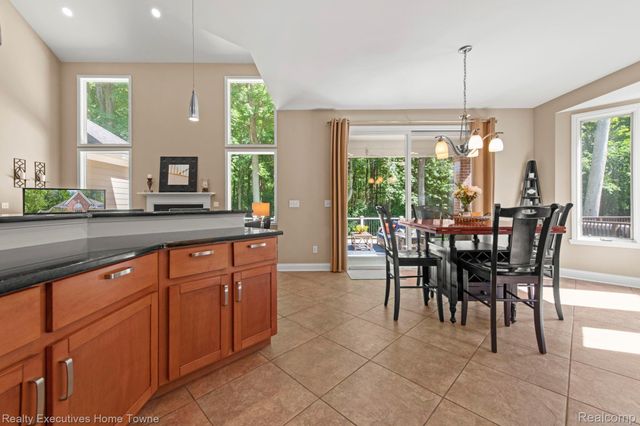 3830 Arlington Avenue, Fort Gratiot Charter Township, MI 48059