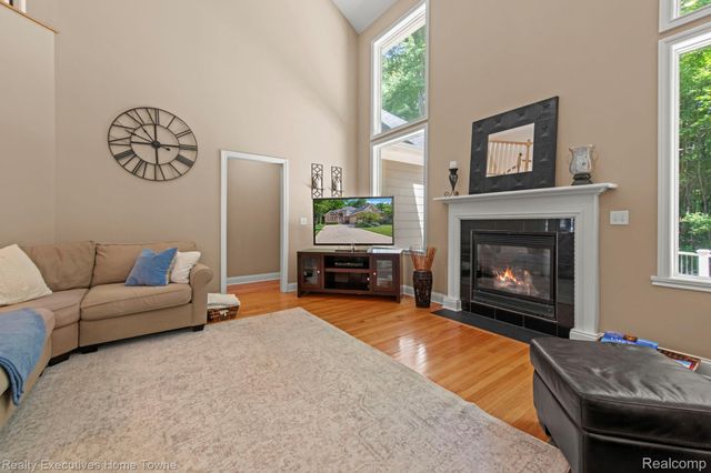 3830 Arlington Avenue, Fort Gratiot Charter Township, MI 48059