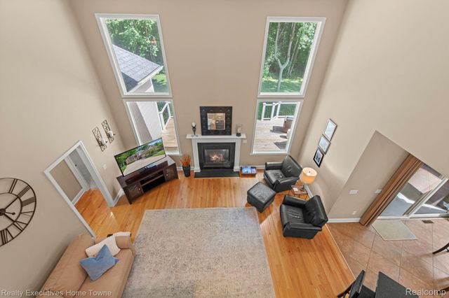 3830 Arlington Avenue, Fort Gratiot Charter Township, MI 48059