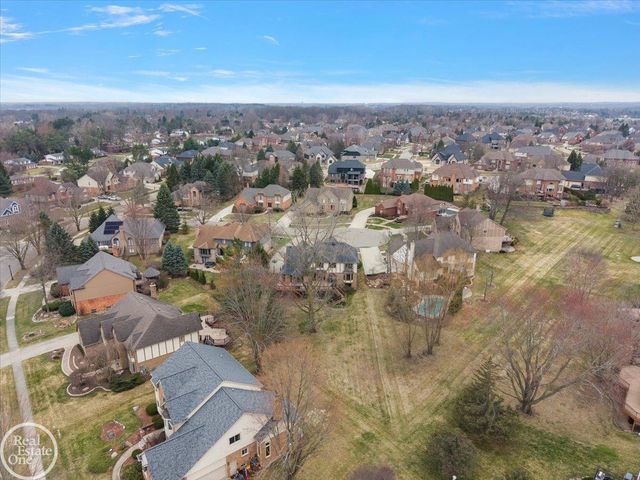 54168 Overbrook Court, Shelby Twp, MI 48316