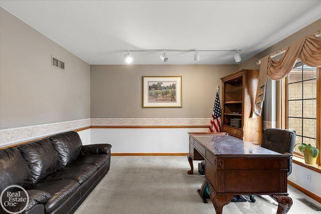 54168 Overbrook Court, Shelby Twp, MI 48316