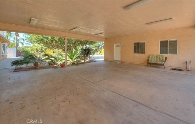 17292 Bali, Riverside, CA 92504