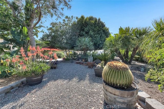 17292 Bali, Riverside, CA 92504