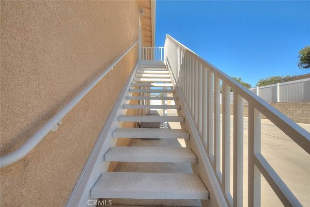 17292 Bali, Riverside, CA 92504