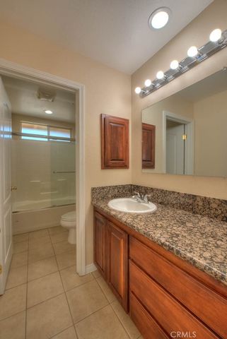 17292 Bali, Riverside, CA 92504