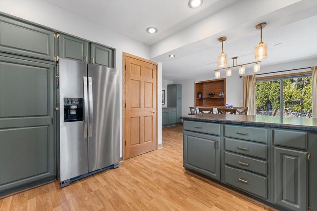 W181N8284 Destiny DRIVE, Menomonee Falls, WI 53051