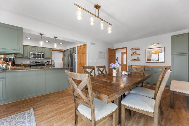 W181N8284 Destiny DRIVE, Menomonee Falls, WI 53051