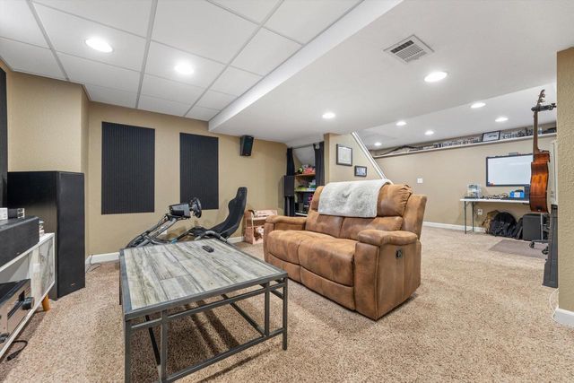 W181N8284 Destiny DRIVE, Menomonee Falls, WI 53051