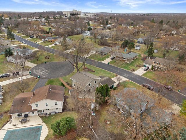 W181N8284 Destiny DRIVE, Menomonee Falls, WI 53051