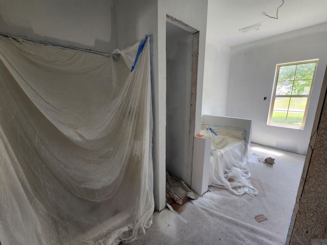 134 Octavia St, Larose, LA 70373