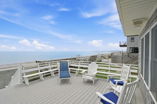 61 Ocean Road North, Duxbury, MA 02332