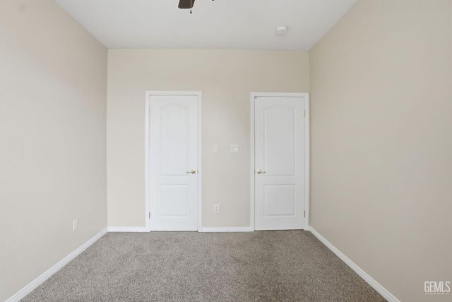 6017 Lakewood Shores Drive, Bakersfield, CA 93312