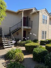 2401 Eilers Ln #703, Lodi, CA 95242