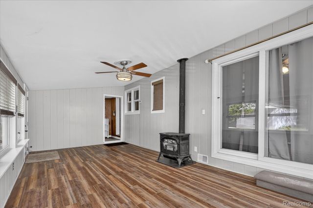 137 N Parent Street, Westland, MI 48185