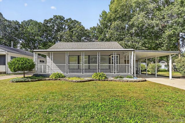 137 N Parent Street, Westland, MI 48185