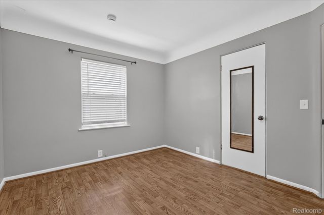 137 N Parent Street, Westland, MI 48185