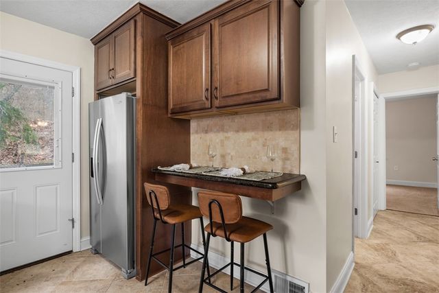 600 Camp Meeting Rd, Sewickley, PA 15143