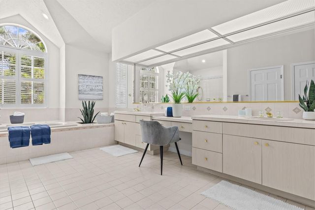 948 RIVERSIDE RIDGE ROAD, Tarpon Springs, FL 34688