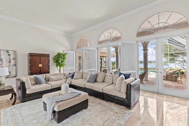 948 RIVERSIDE RIDGE ROAD, Tarpon Springs, FL 34688
