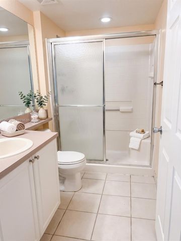 6498 W Sample Road 6498, Coral Springs, FL 33067