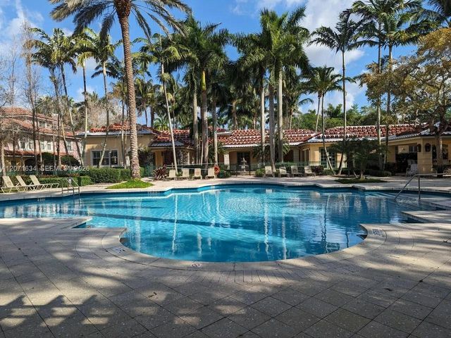 6498 W Sample Road 6498, Coral Springs, FL 33067