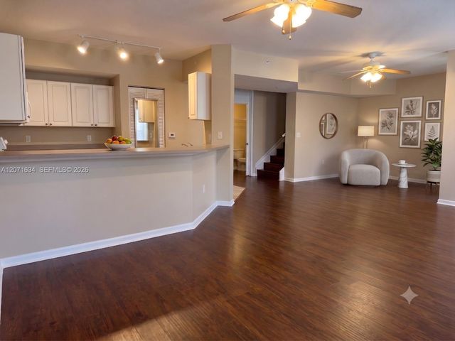 6498 W Sample Road 6498, Coral Springs, FL 33067