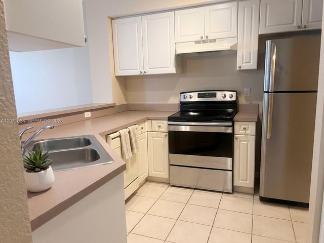 6498 W Sample Road 6498, Coral Springs, FL 33067