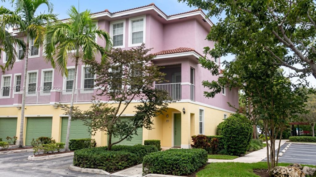 6498 W Sample Road 6498, Coral Springs, FL 33067