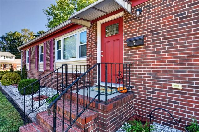 8 Julia TER, Newport News, VA 23608